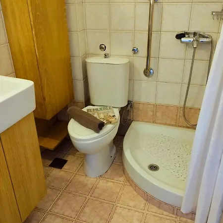 Lavandi 1 Apartment