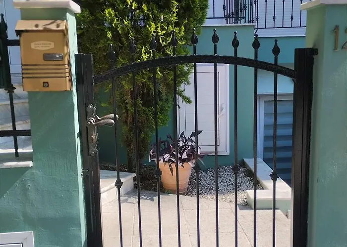 Lavandi 1 Apartamento